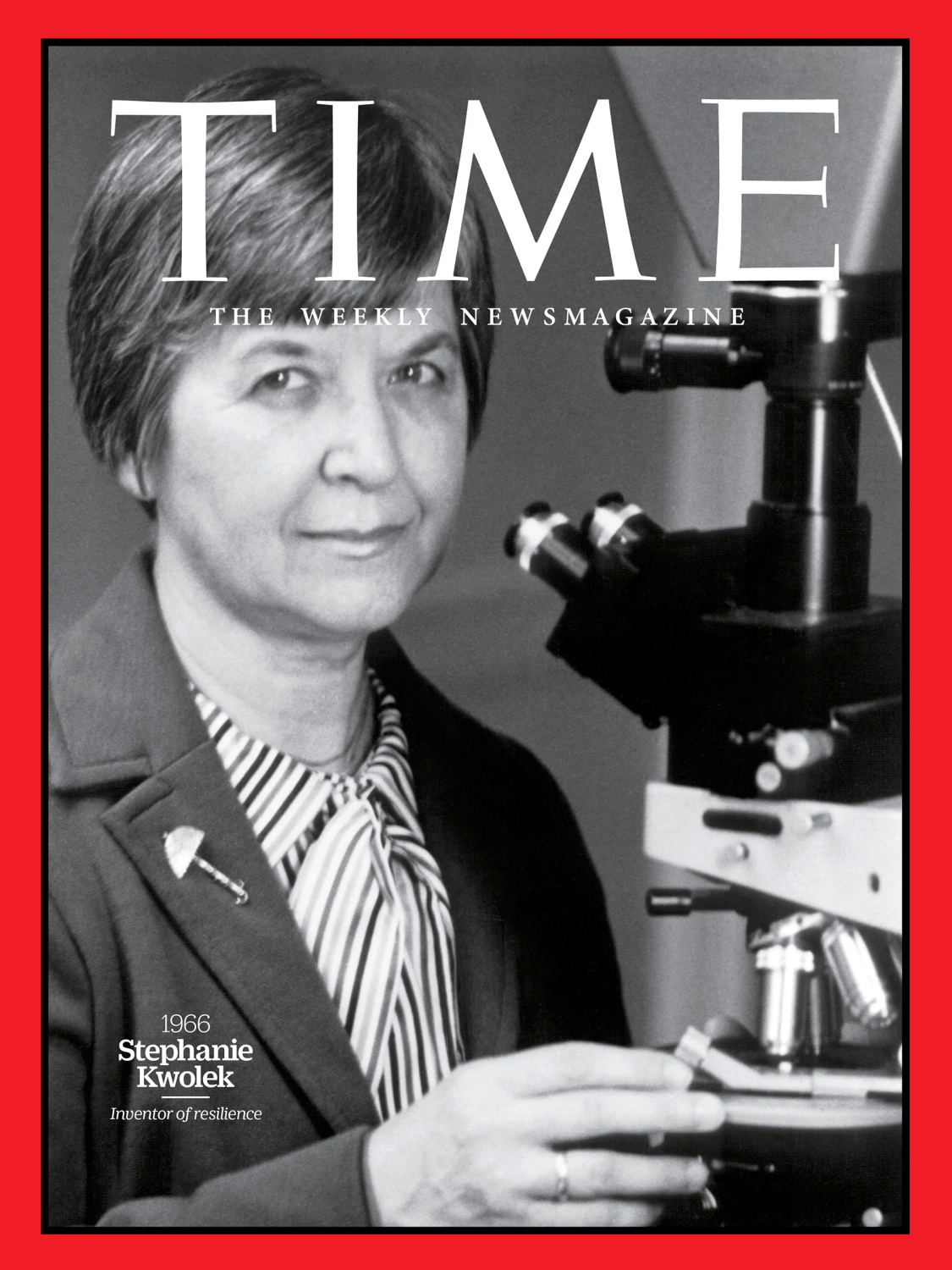 Foto de Stephanie Kwolek en blanco y negro como portada de la revista TIME.